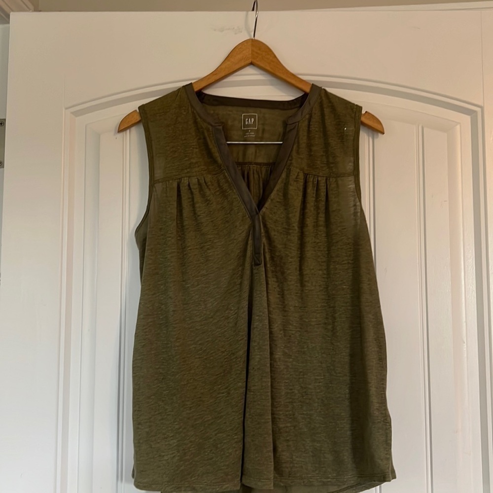 Gap 100% Linen Sleeveless Top Size Small
